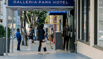 Galleria Park Hotel