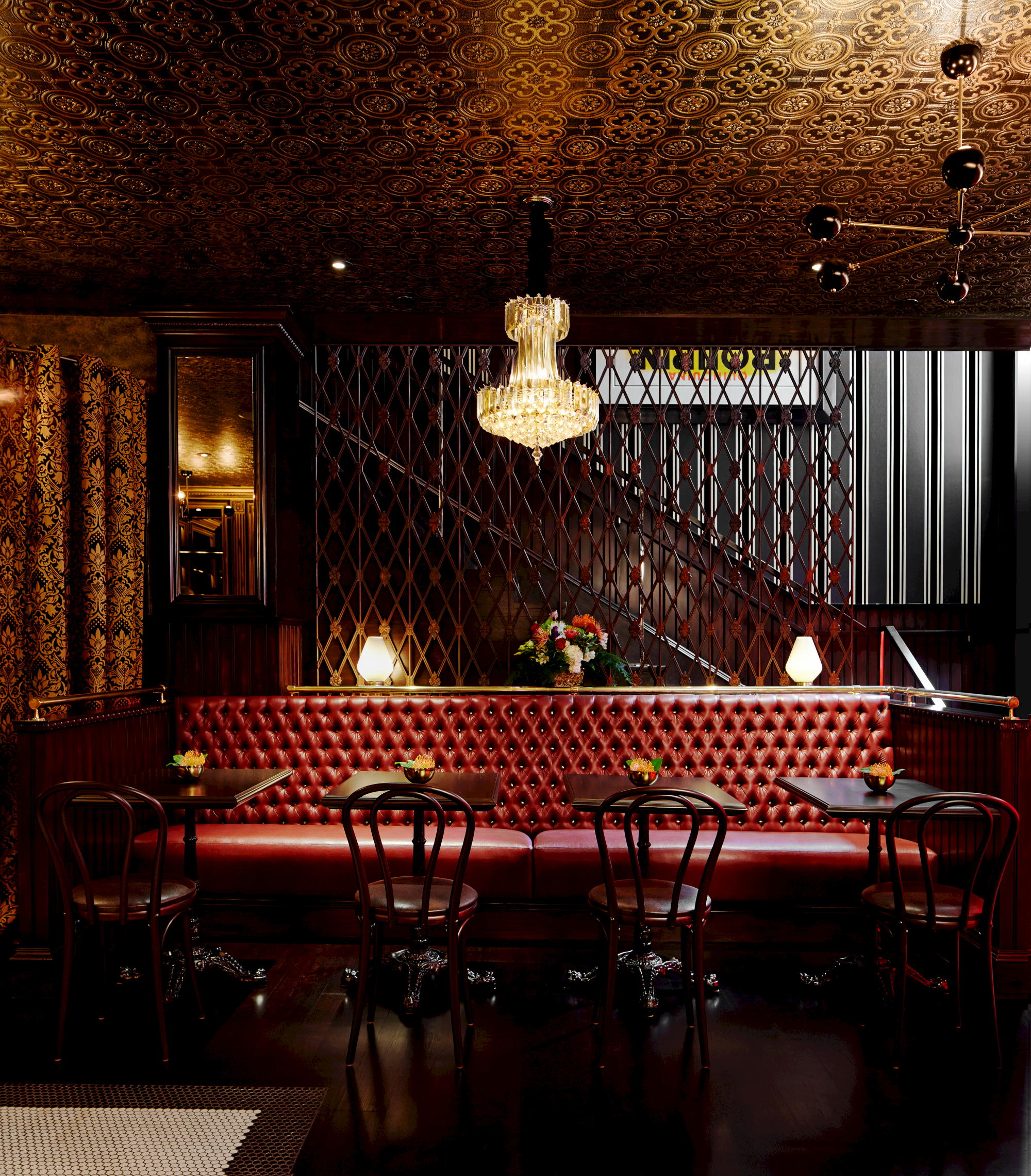 dining area at Le Parc Bistrobar San Francisco